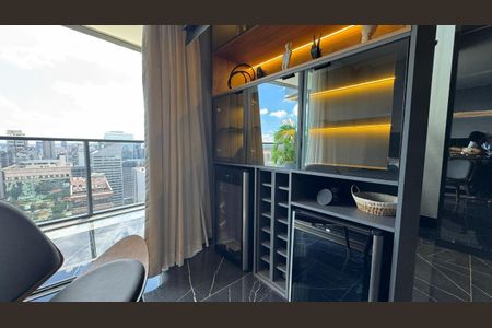 Apartamento à venda com 71m², 1 quarto e 1 vaga