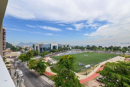 Apartamento à venda com 92m², 3 quartos e 1 vaga