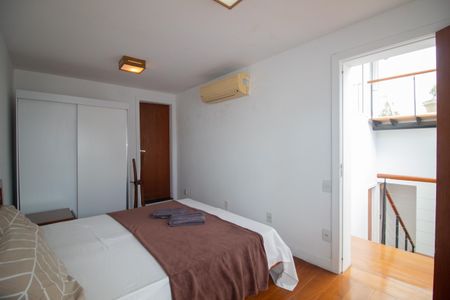 Apartamento à venda com 320m², 6 quartos e 1 vagaSuíte 2