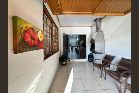 Casa à venda com 110m², 3 quartos e 1 vagaChurrasqueira