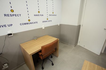 Apartamento à venda com 39m², 2 quartos e sem vagaÁrea comum