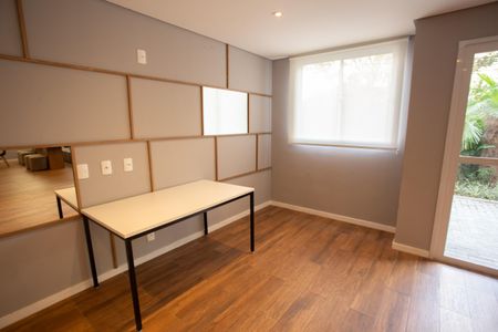 Apartamento à venda com 39m², 2 quartos e sem vagaÁrea comum