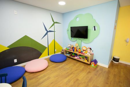 Apartamento à venda com 39m², 2 quartos e sem vagaÁrea comum