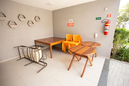 Apartamento à venda com 39m², 2 quartos e sem vagaÁrea comum