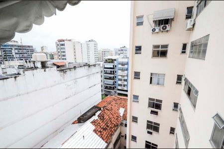 Apartamento à venda com 100m², 3 quartos e 1 vaga Apartamento à venda com 100m², 3 quartos e 1 vagaVista do Quarto 2