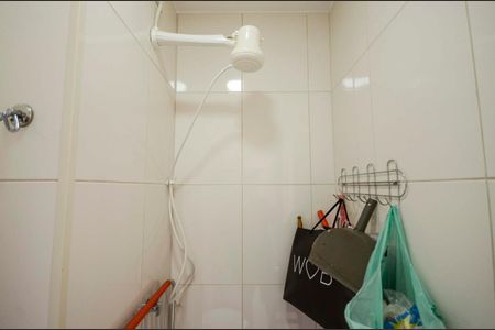 Apartamento à venda com 100m², 3 quartos e 1 vaga Apartamento à venda com 100m², 3 quartos e 1 vagaBanheiro de Serviço