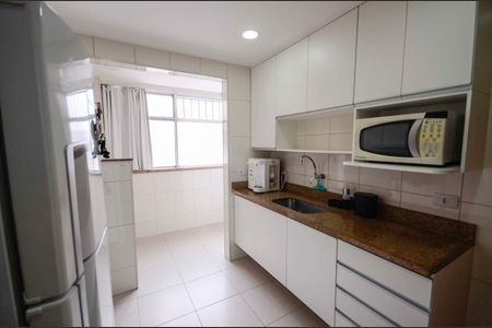 Apartamento à venda com 100m², 3 quartos e 1 vaga Apartamento à venda com 100m², 3 quartos e 1 vagaCozinha