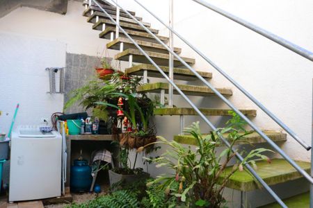 Casa à venda com 115m², 3 quartos e 2 vagasÁrea de serviço