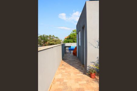 Casa à venda com 115m², 3 quartos e 2 vagasÁrea Externa