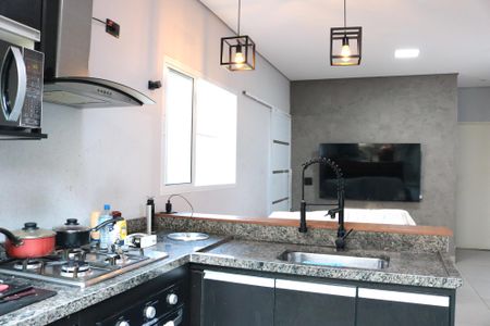 Casa à venda com 115m², 3 quartos e 2 vagasCozinha