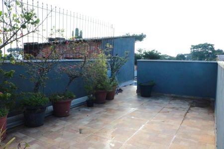 Casa à venda com 115m², 3 quartos e 2 vagasÁrea Externa