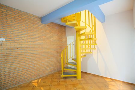 Casa à venda com 225m², 3 quartos e 1 vagaSala