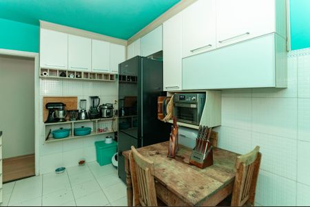 Apartamento à venda com 79m², 2 quartos e sem vaga Apartamento à venda com 79m², 2 quartos e sem vagaCozinha