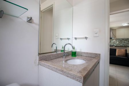 Apartamento à venda com 57m², 2 quartos e 1 vaga Apartamento à venda com 57m², 2 quartos e 1 vagaBanheiro 1