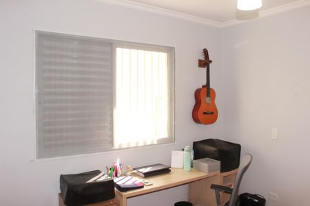 Casa à venda com 115m², 3 quartos e 3 vagasEscritório