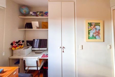 Apartamento à venda com 105m², 3 quartos e 1 vaga Apartamento à venda com 105m², 3 quartos e 1 vagaQuarto 1