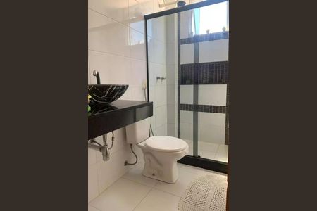 Casa à venda com 390m², 4 quartos e 3 vagas