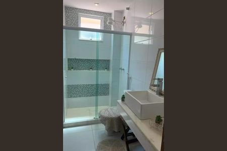 Casa à venda com 390m², 4 quartos e 3 vagas