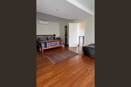 Casa à venda com 203m², 3 quartos e 2 vagas