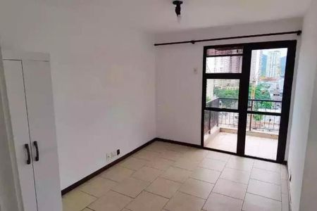 Apartamento à venda com 95m², 2 quartos e 2 vagas