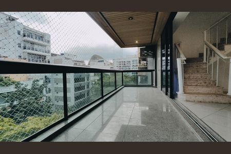 Apartamento à venda com 272m², 4 quartos e 2 vagas