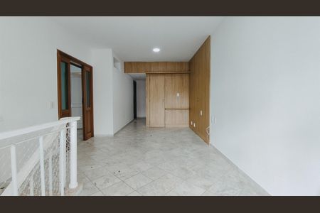 Apartamento à venda com 272m², 4 quartos e 2 vagas