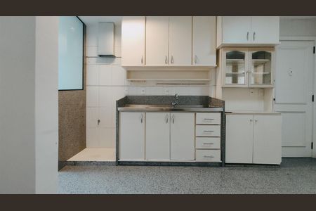Apartamento à venda com 272m², 4 quartos e 2 vagas