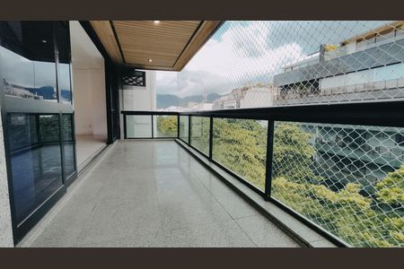 Apartamento à venda com 272m², 4 quartos e 2 vagas