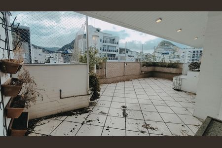 Apartamento à venda com 272m², 4 quartos e 2 vagas