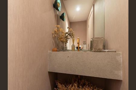 Casa à venda com 608m², 3 quartos e sem vaga