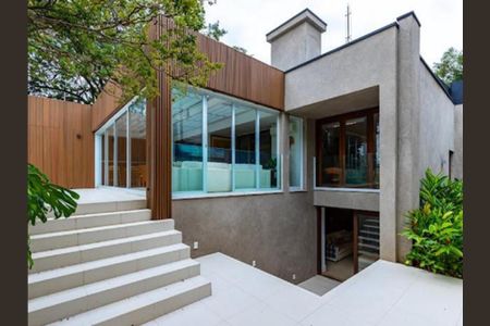 Casa à venda com 608m², 3 quartos e sem vaga