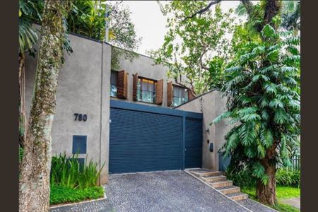 Casa à venda com 608m², 3 quartos e sem vaga