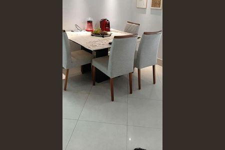 Apartamento à venda com 80m², 2 quartos e 1 vaga