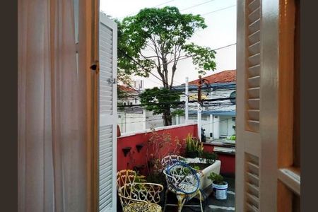 Casa à venda com 149m², 2 quartos e 2 vagas