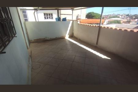 Casa à venda com 201m², 3 quartos e 4 vagas