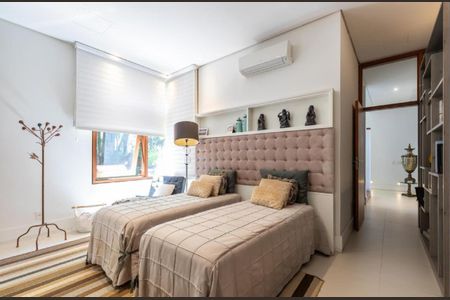 Casa à venda com 650m², 5 quartos e 5 vagas