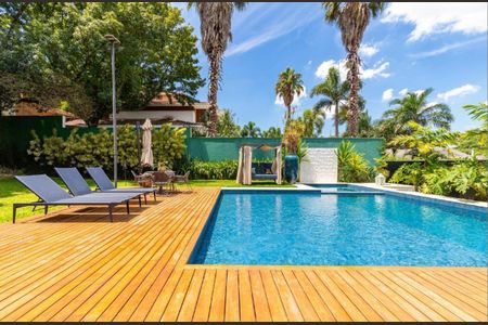 Casa à venda com 650m², 5 quartos e 5 vagas