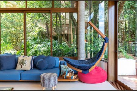 Casa à venda com 650m², 5 quartos e 5 vagas