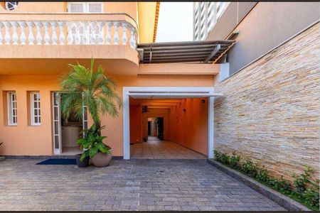 Casa à venda com 608m², 3 quartos e 3 vagas