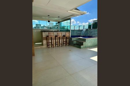 Apartamento à venda com 150m², 4 quartos e 2 vagas