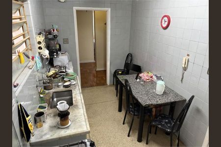 Apartamento à venda com 105m², 3 quartos e sem vaga