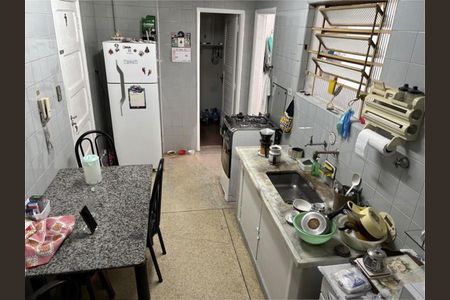 Apartamento à venda com 105m², 3 quartos e sem vaga