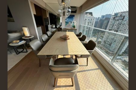 Apartamento à venda com 132m², 3 quartos e 3 vagas