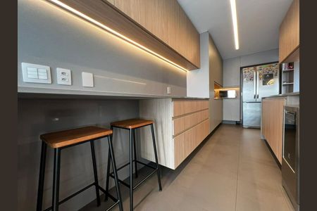 Apartamento à venda com 132m², 3 quartos e 3 vagas