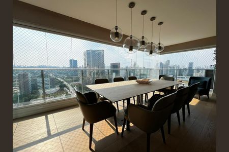 Apartamento à venda com 132m², 3 quartos e 3 vagas