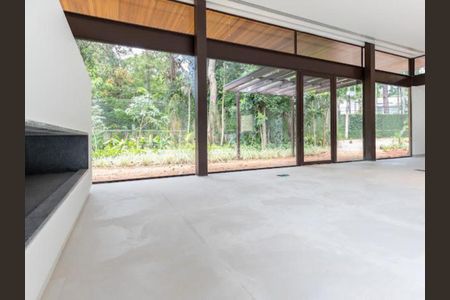 Casa à venda com 734m², 5 quartos e sem vaga