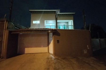 Casa à venda com 270m², 3 quartos e 2 vagas Casa à venda com 270m², 3 quartos e 2 vagasFachada do Prédio