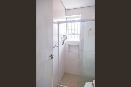 Casa à venda com 160m², 3 quartos e 1 vaga Casa à venda com 160m², 3 quartos e 1 vagaBanheiro Social 1