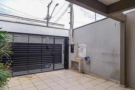 Casa à venda com 160m², 3 quartos e 1 vaga Casa à venda com 160m², 3 quartos e 1 vagaGaragem