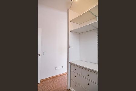 Casa à venda com 160m², 3 quartos e 1 vaga Casa à venda com 160m², 3 quartos e 1 vagaCloset do Quarto 2